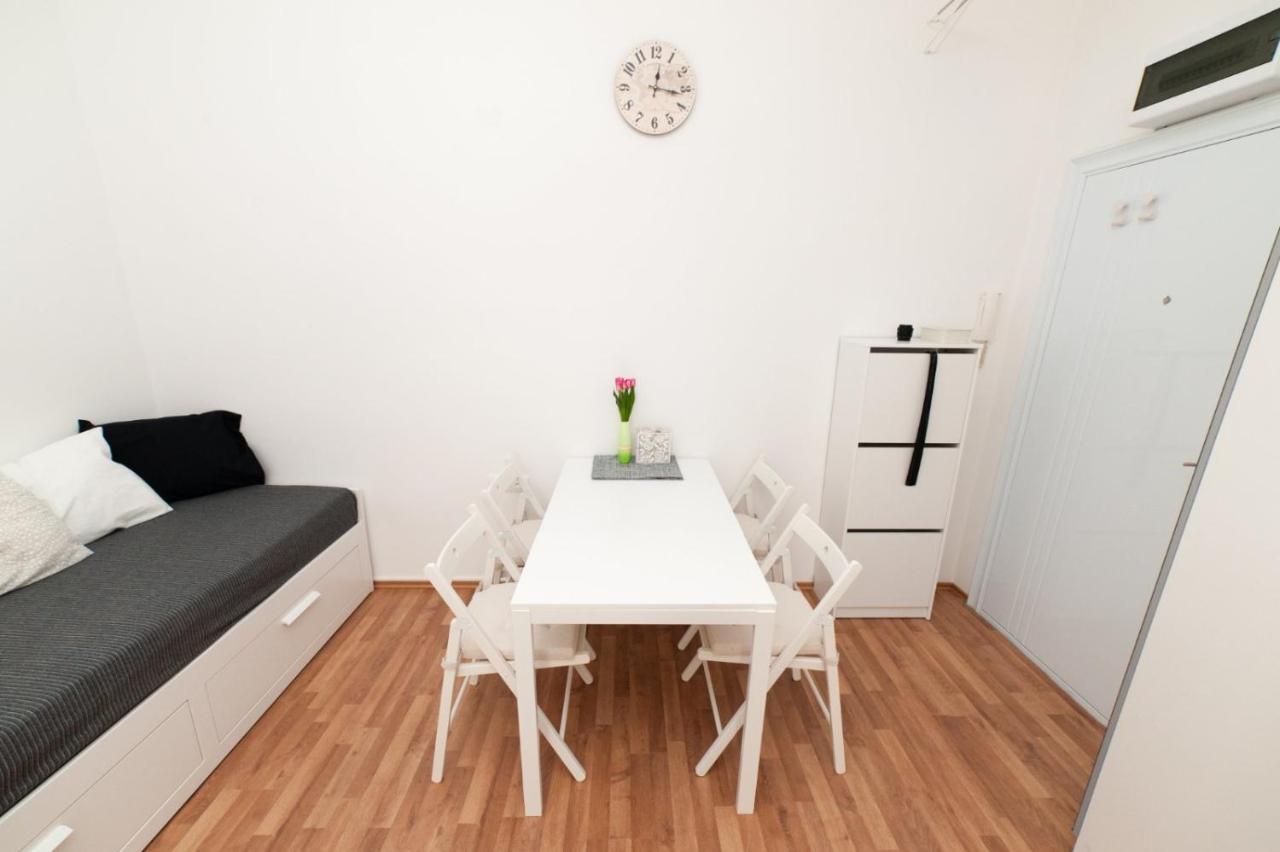 Mia Apartment Novi Sad Eksteriør bilde